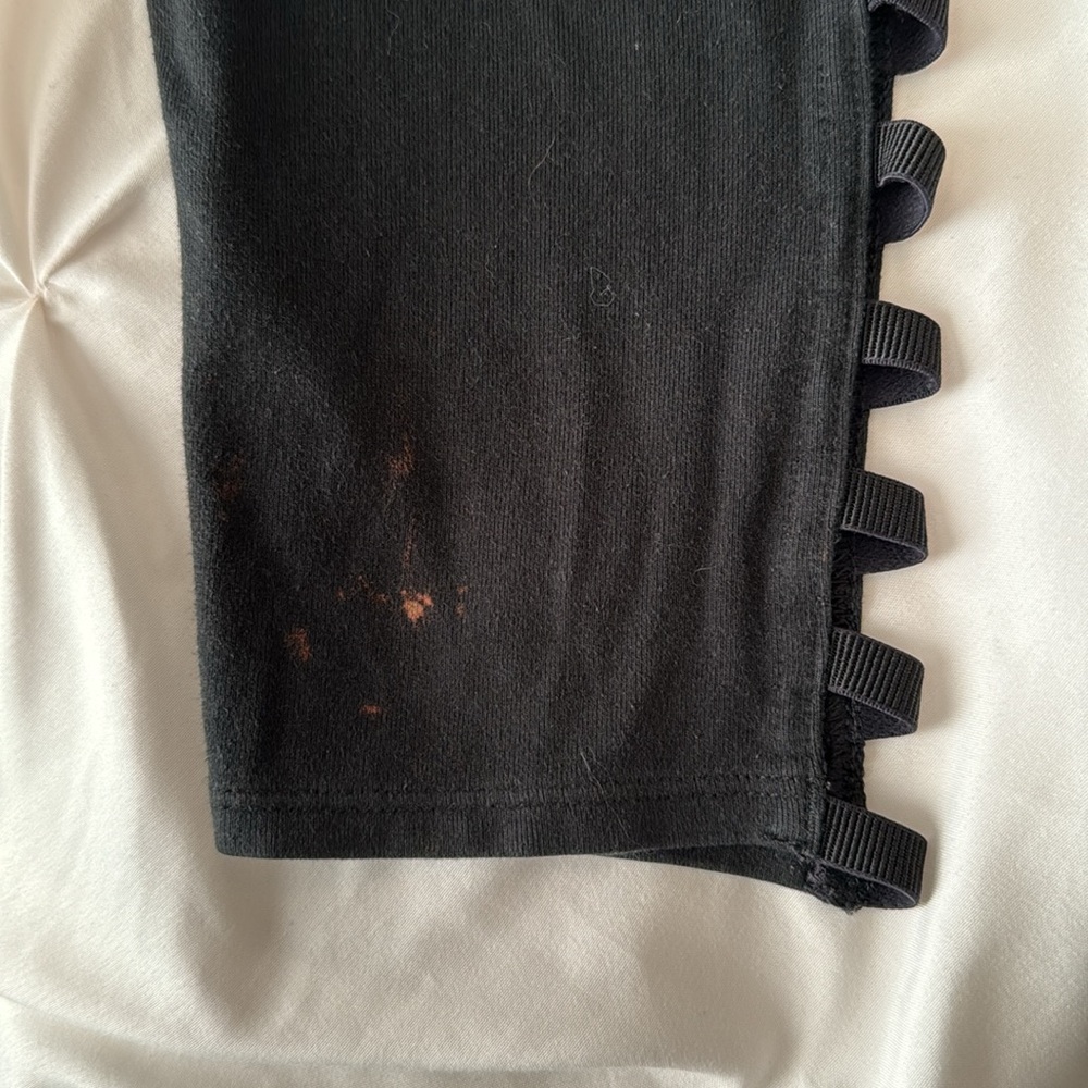 Victoria’s Secret Sport - black leggings with leg detail - Picture 3 of 4